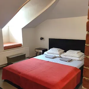 2* Auberge de jeunesse Suomenlinna